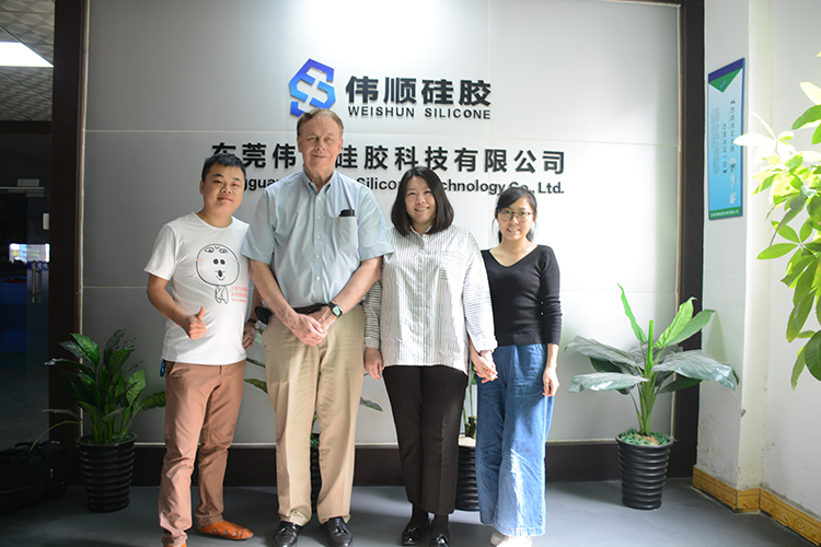丝瓜视频官网入口美國客戶